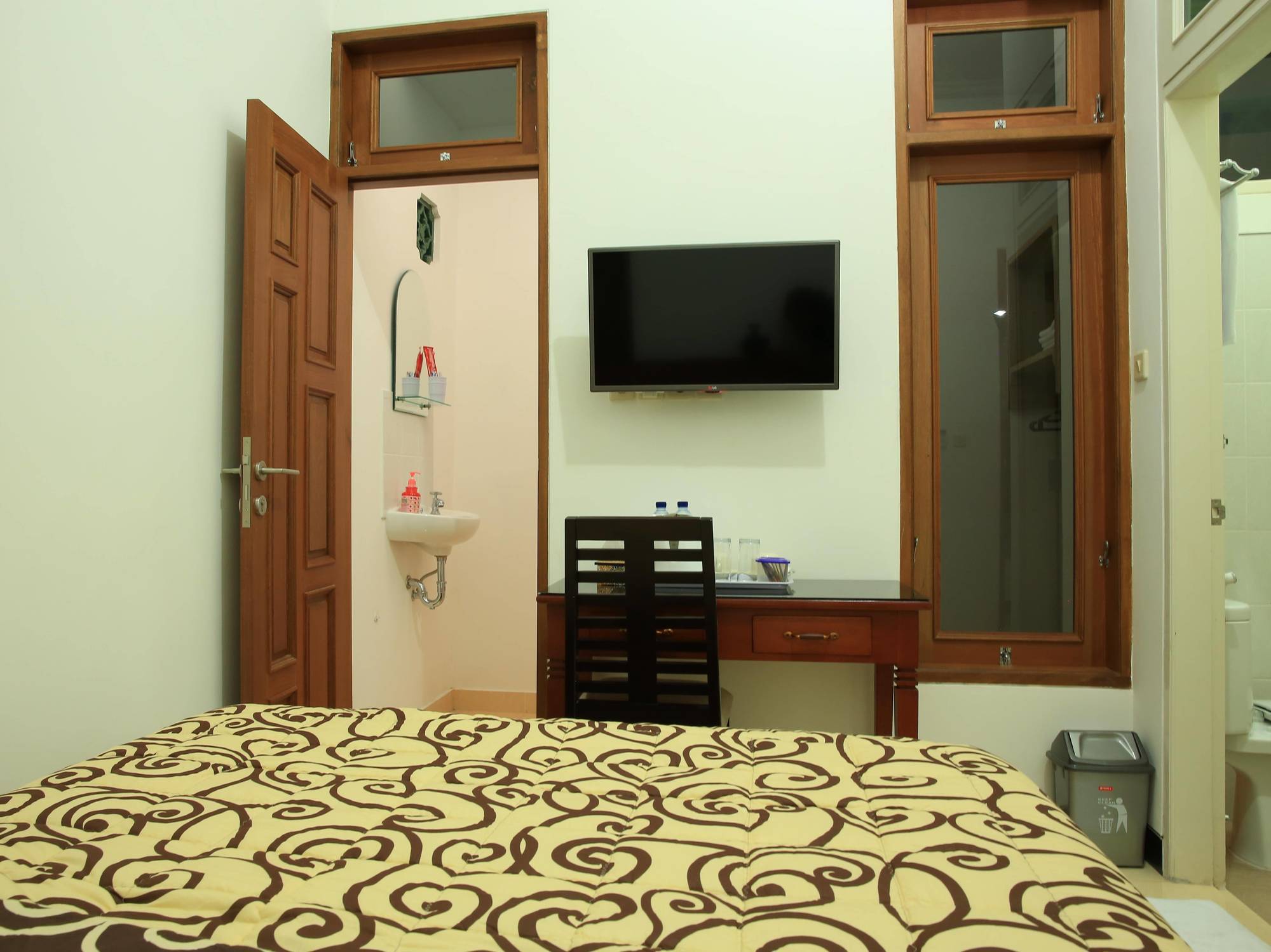Puri Kusuma Guest House Selemadeg Dış mekan fotoğraf